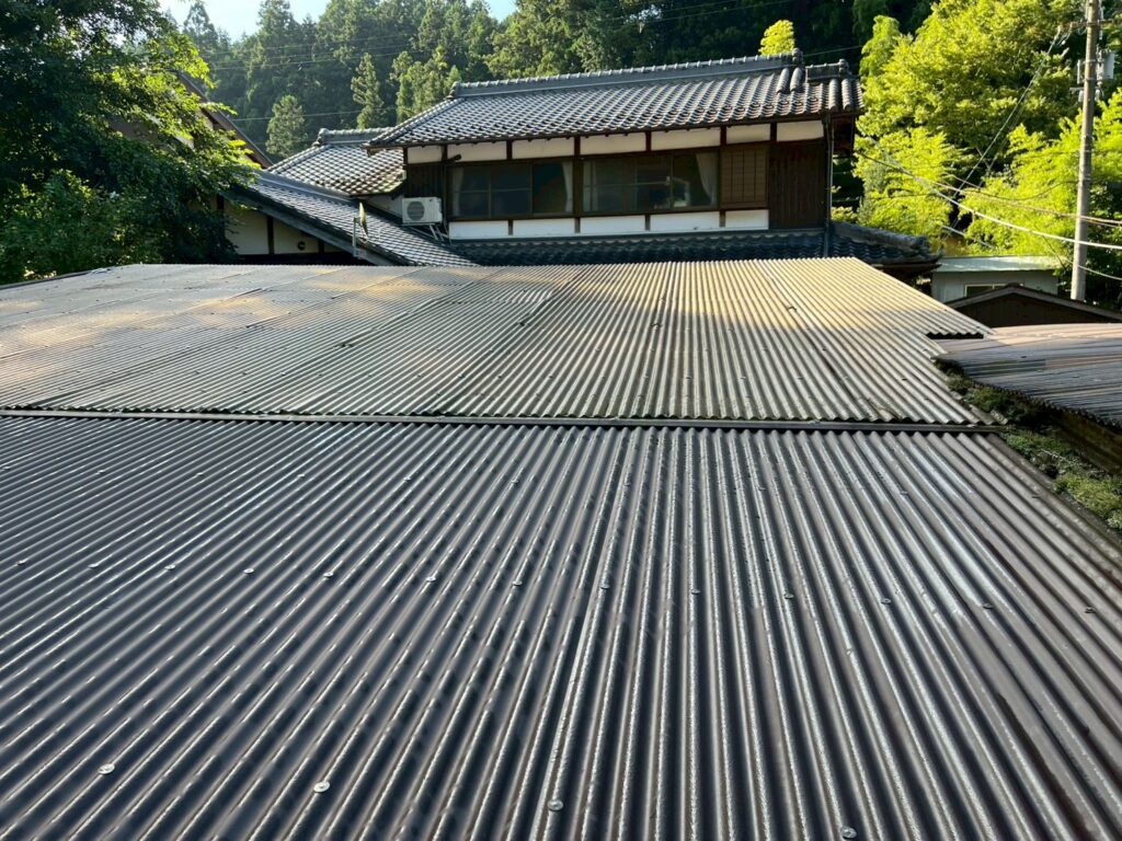 ポリカ波板張替え